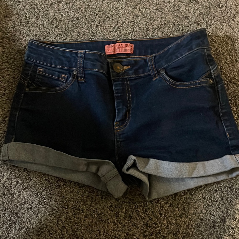 Butt sculpting shorts